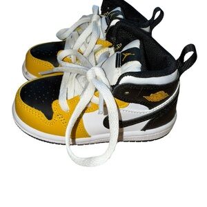 Size 6C Toddler Kid's Jordan Retro 1 Mid Sneakers DQ8425-701 Yellow Ochre/Black